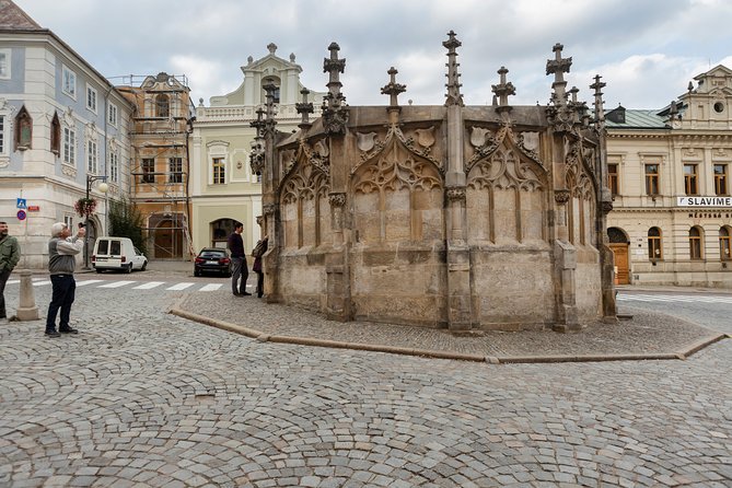 Kutna Hora Day Trip from Prague - Guide quality and group pace