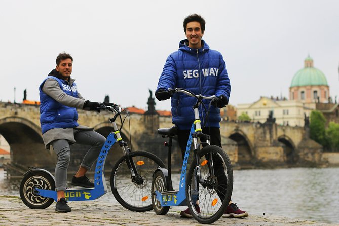 Live-Guided e-Scooter Tour of the Old Town of Prague, 60 min - Letna Park for the city view