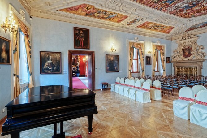 Lobkowicz Palace Concert in Prague Ticket - Dress code, comfort, and the real atmosphere