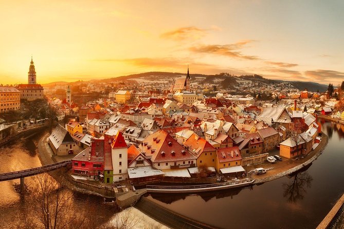 Luxury Private Day trip from Prague to Cesky Krumlov via Hluboka Castle - Hluboká Castle and its 1.9-square-kilometer park