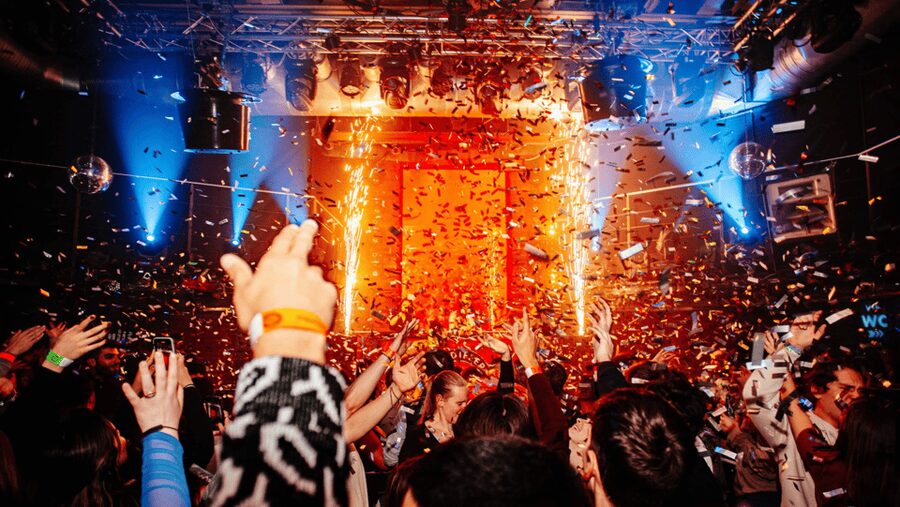 Monday Party in Prague | Admission Ticket - What seven hours really means