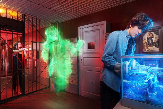 Moriarty's Phantom Trap Escape Game in Prague - The role of Šimon, Sylvie, Tom, and the game team