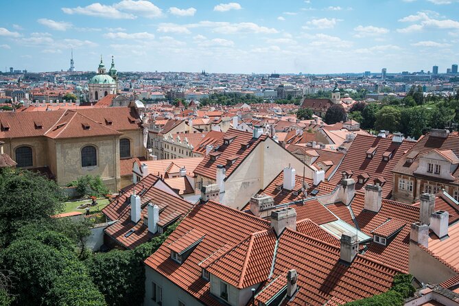 One Day See-it-All Prague Tour & River Boat Cruise with PragueWay - Lunch break in Lesser Town