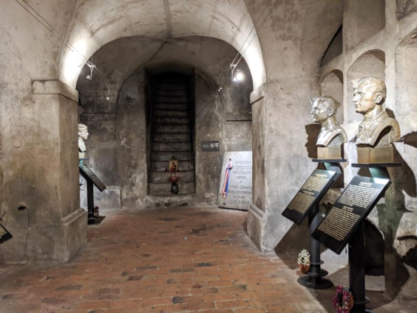 Operation Anthropoid Tour or Terezín Concentration Camp Tour - Terezín’s Small Fortress shows the prison system