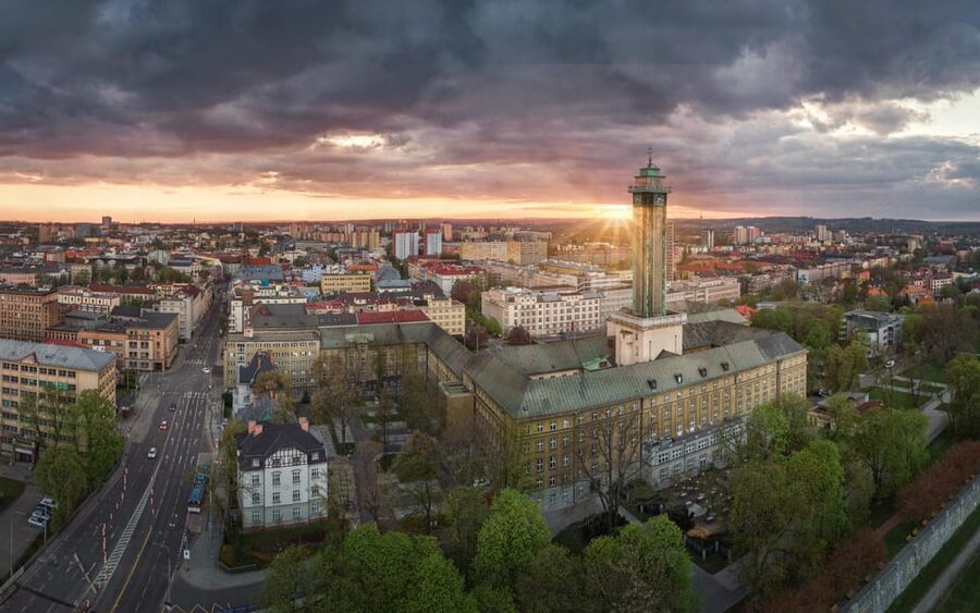 Ostrava: Entrance to the viewing tower of the new town hall - Should you book the New Town Hall viewing tower?