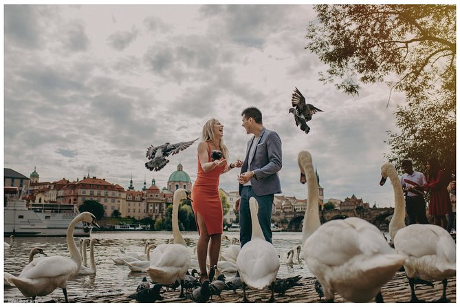 photoshoot in prague - Old Town Square: Prague’s Classic First Frame