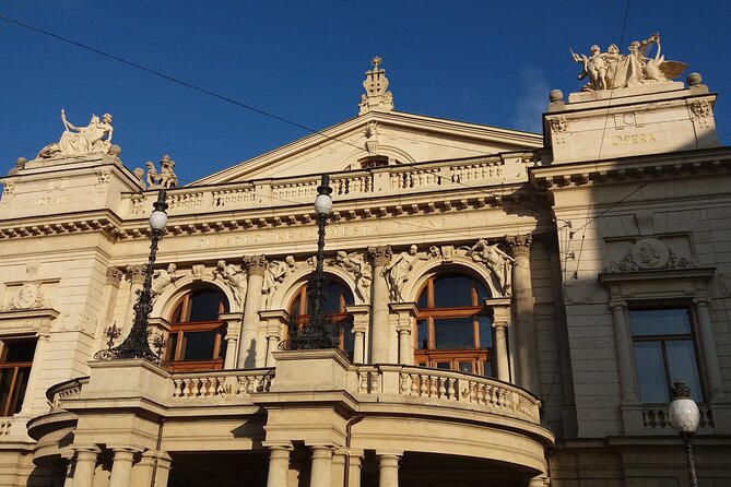 Pilsen Highlights Small-Group Tour and Pilsner Brewery Tour including Lunch and Beer Tasting - How the small group changes the experience