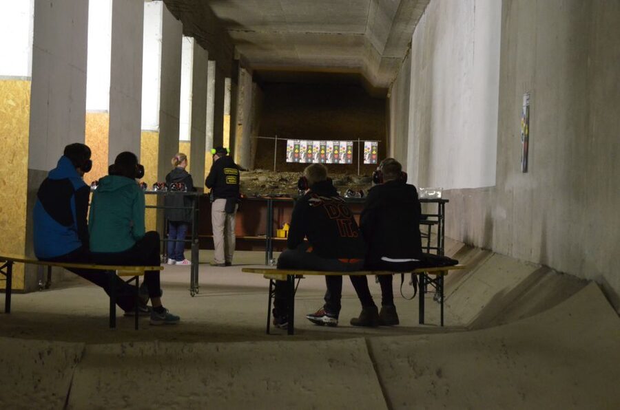 Prague: 1.5-Hour AK47 Shooting Range Experience - What Makes the Instructor Important