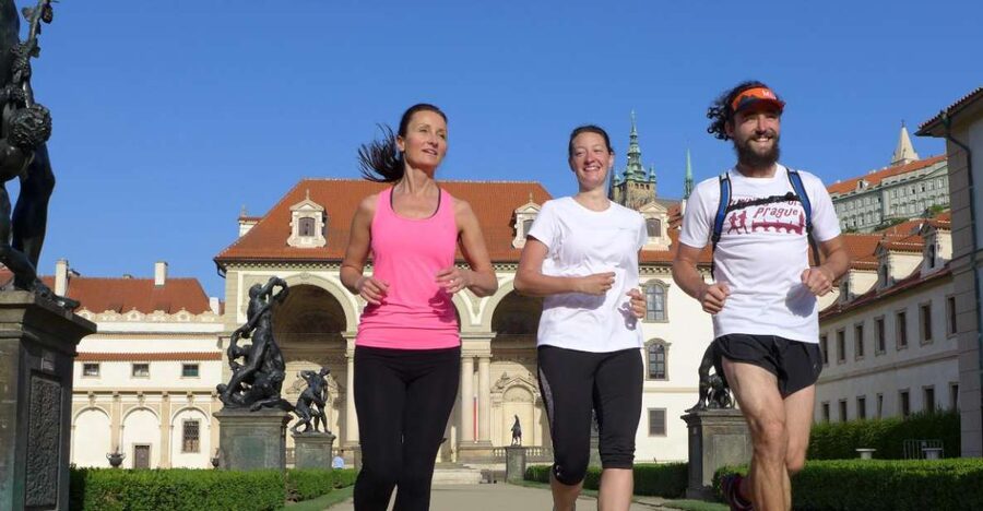 Prague 1-Hour Sight Running Tour - Prague sightseeing with your running shoes on
