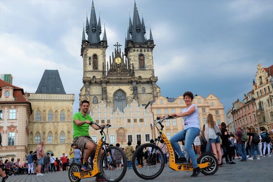 Prague: 2-Hour Old District & Riverside E-Scooter Tour - Climbing Petřín Hill and circling Petřín Tower