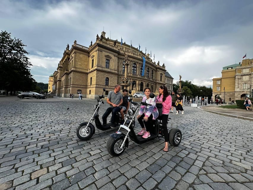 Prague: 2 hours FUN TRIKE tour in Prague with guide - Who should book this Prague e-trike tour?