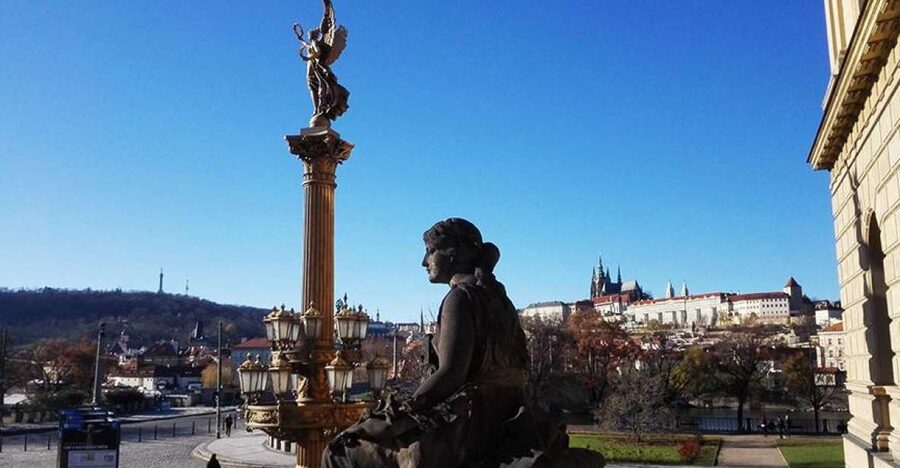 Prague 3-Hour Architectural Tour - What the guide adds to the experience