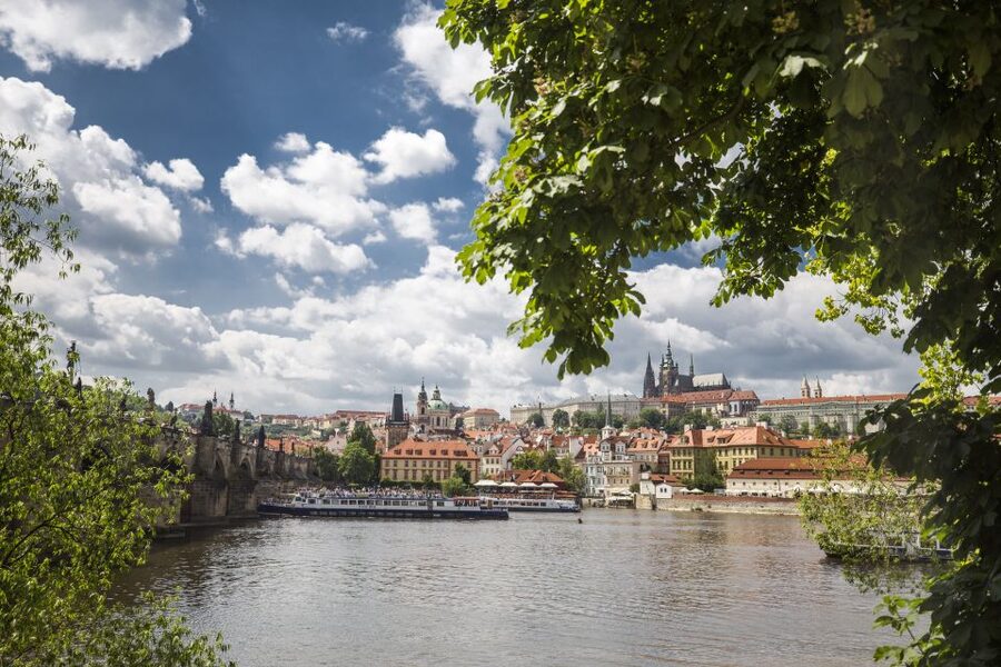 Prague: 3–Hour Castle Grounds Walking Tour and River Cruise - The oldest vineyard and Prague’s best views