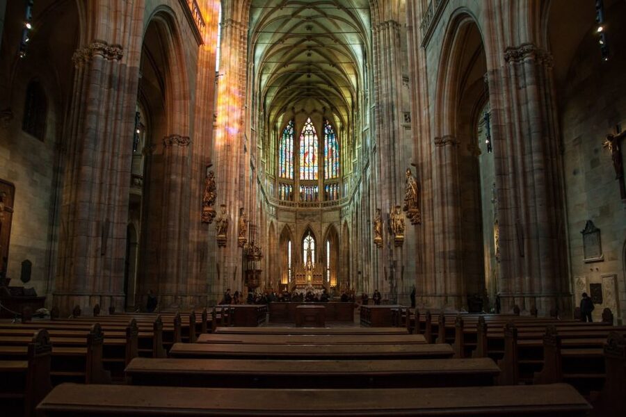 Prague: 3-Hour Old Town and Prague Castle Tour in German - The tram ride that saves your legs