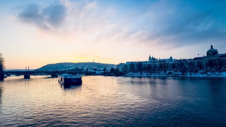 Prague: 50-Minute Sightseeing Evening Cruise - How useful is the audio guide?