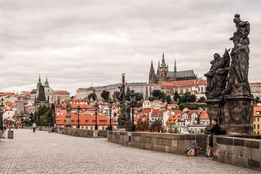 Prague: 6-Hour Tour with River Boat Cruise and Lunch - Practical advice for a smoother day