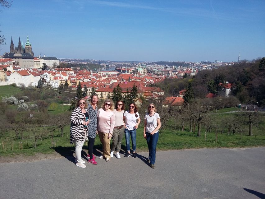 Prague: 7 Best Viewpoints of Prague E-Bike Tour - Prague Castle: a short stop with major context