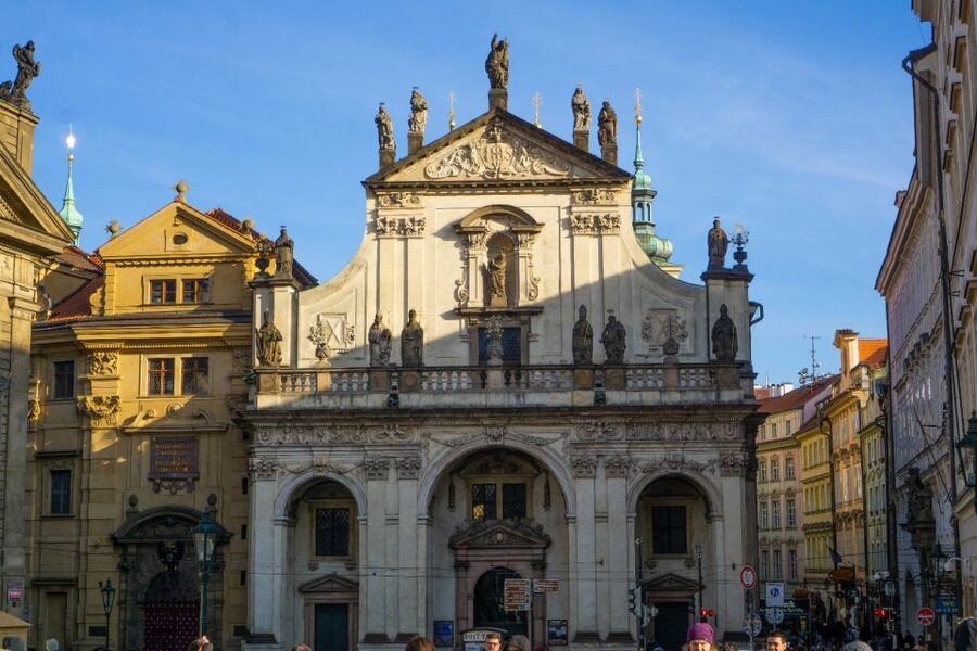 Prague: A. Vivaldi Four Seasons at St. Salvator Church - The musicians and the sound inside the church