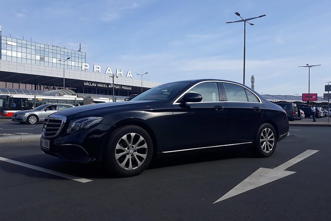 Prague Airport Private Arrival Transfer - Key points at a glance