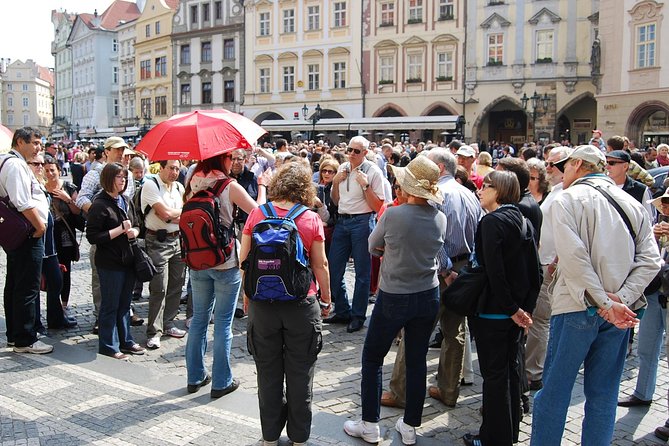 Prague Airport Private Arrival Transfer - Luggage, group size, and practical limits