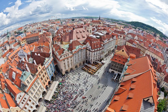 Prague Airport Shared Arrival Transfer - What the driver adds to the first hour