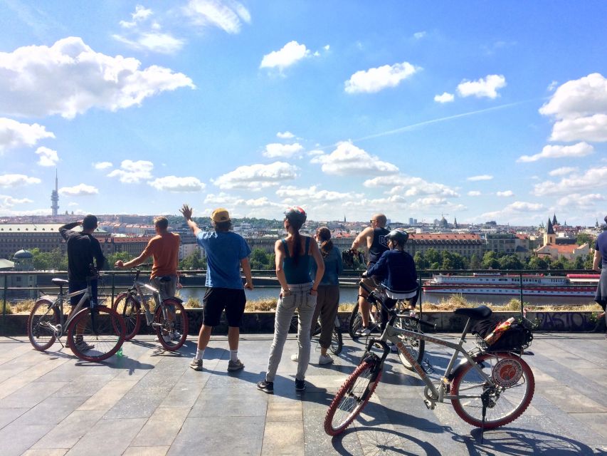 Prague "ALL-IN-ONE" - big tour - Why the guide and audio receiver matter