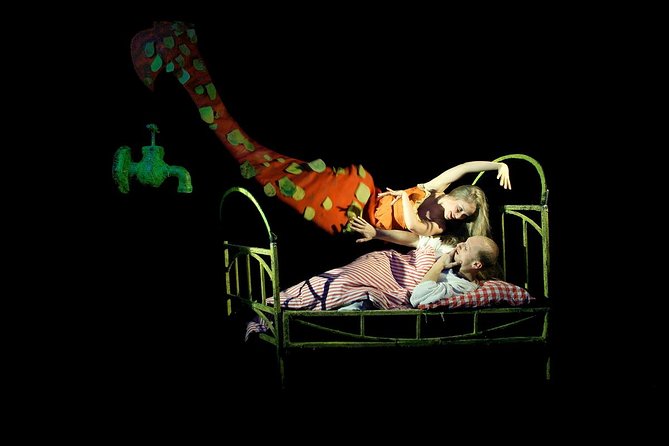 Prague 'Antologia' Black Light Show by Black Light Theatre Srnec - Who will enjoy this most