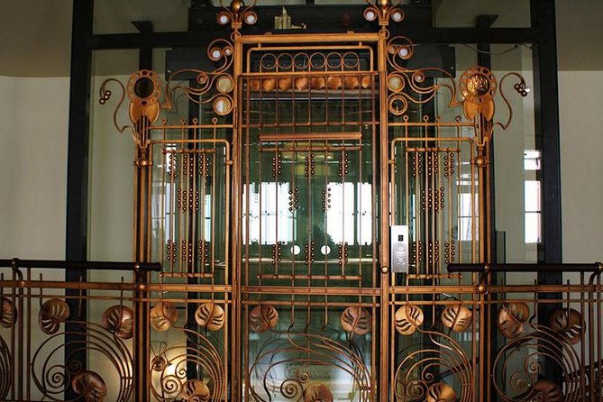 Prague Art Nouveau and Cubism Walking Tour - Prague’s first Art Nouveau building and Café Imperial