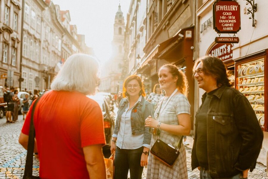 Prague: Award-Winning Old Town Food Tour with Four Drinks - Walking through Old Town between bites