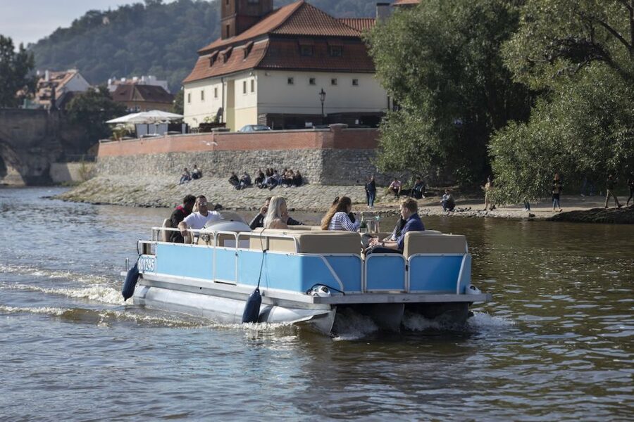 Prague: Beer Boat Tour - Music, conversation, and the right kind of group