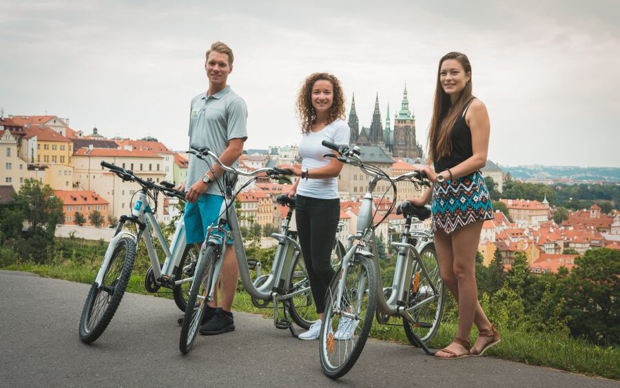 Prague: Bike or E-Bike City Tour with A Local Guide - Wenceslas Square, the Municipal House, and Powder Tower