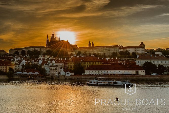 PRAGUE BOATS: 50-Minute Sightseeing Cruise - A gentle start on the Vltava