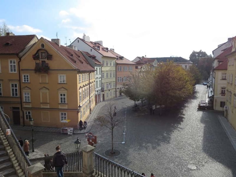 Prague: Bus and Boat Tour - Who will enjoy this Prague tour most?