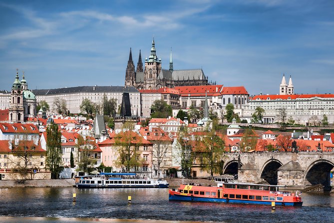 Prague: Bus Tour, Walking Tour, River Cruise and Lunch - Wenceslas Square and the end of the route