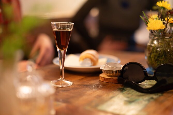 Prague by Night: Drinks & Food Tour with Eating Europe - Key points to know before booking