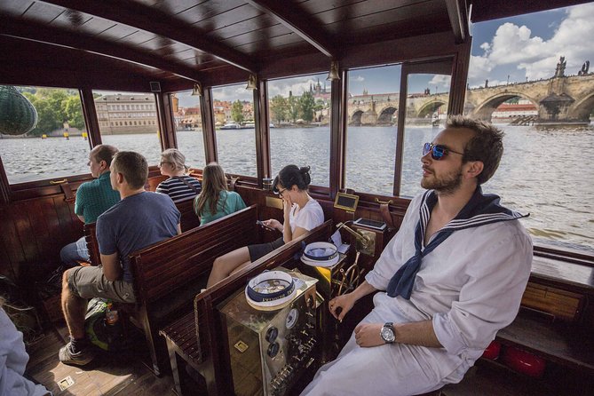 Prague Castle and Canal River Boat Tour - Why this afternoon route works for a first look at Prague
