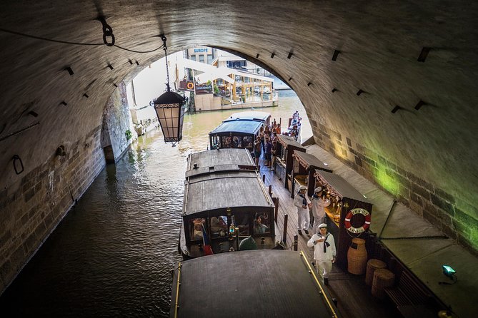 Prague Castle and Canal River Boat Tour - The Prague Venice cruise takes you through Devil’s Channel