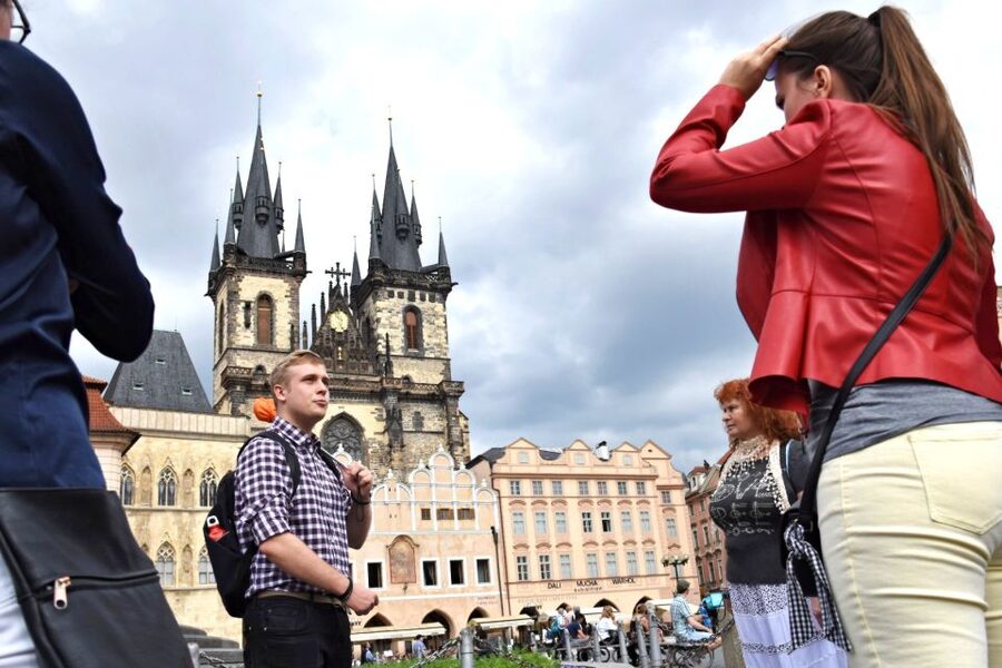 Prague: Castle and Jewish Quarter Tour with Cruise and Lunch - The Charles Bridge Museum