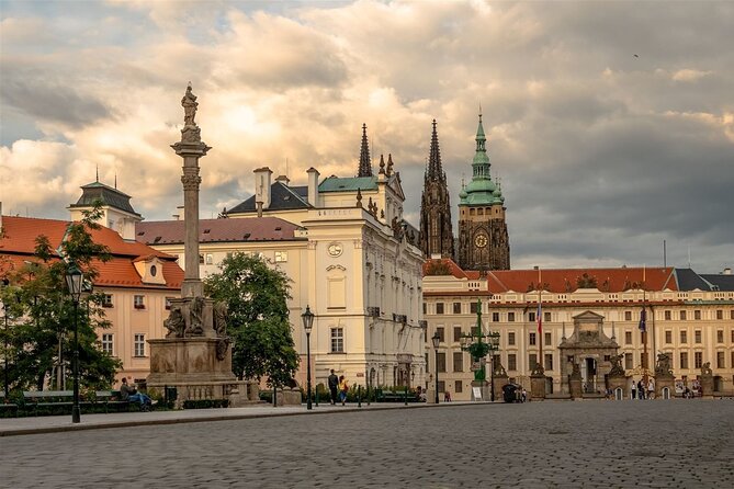 Prague Castle District Tour - Key points to know before booking