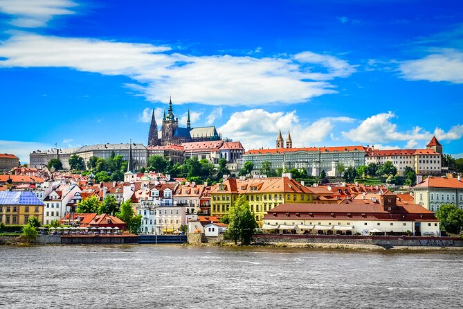 Prague: Castle Entry Ticket with Guide and River Cruise - Key points at a glance