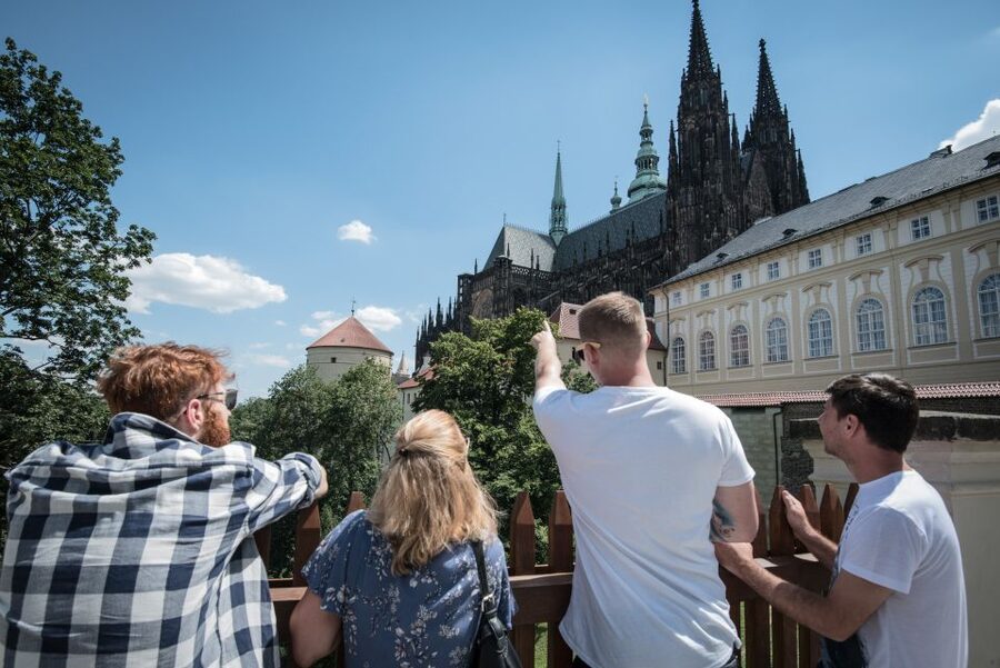 Prague: Castle Grounds & Highlights Walking Tour small-group - Why the afternoon start is useful