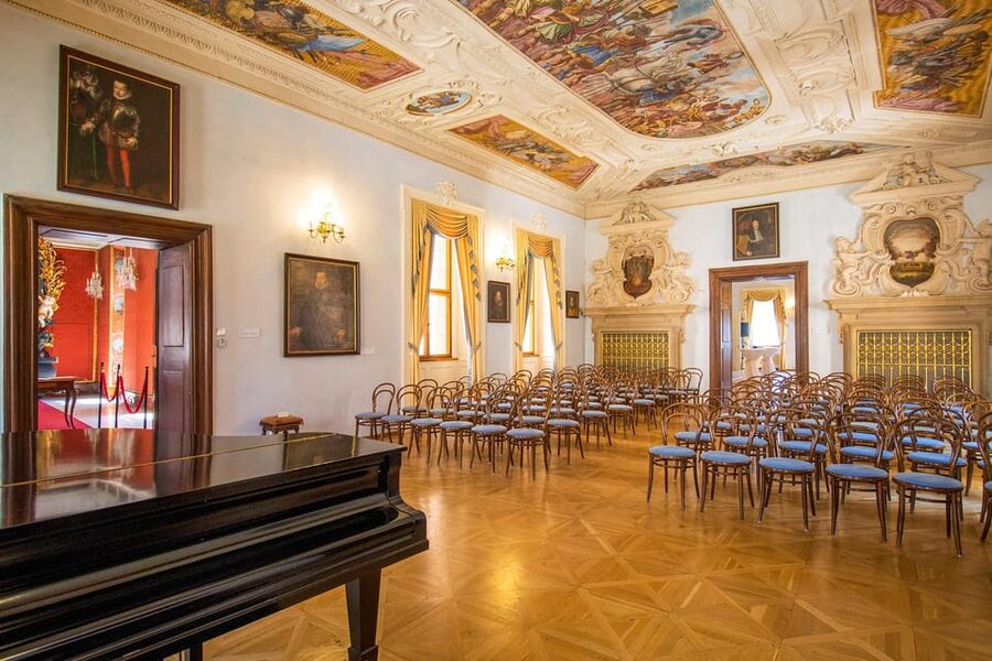 Prague Castle: Midday Classical Concert at Lobkowicz Palace - What the one-hour concert feels like