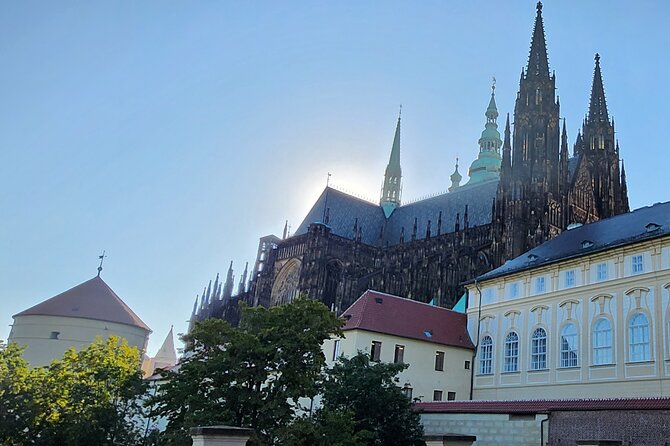 Prague Castle Private Walking Tour - Why a private Prague Castle tour can be worth it