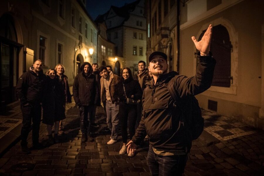 Prague: Castle Side Breweries & Pubs Guided Walking Tour - Traditional Czech snacks made for beer