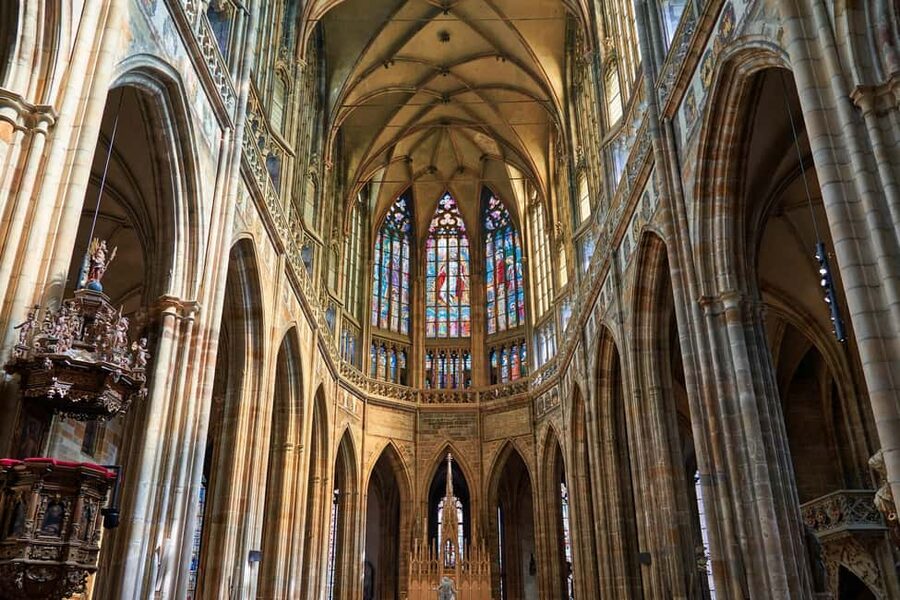 Prague Castle St. Vitus Cathedral, Royal Palace, St. George's Basilica - Why this Prague Castle tour is worth your time