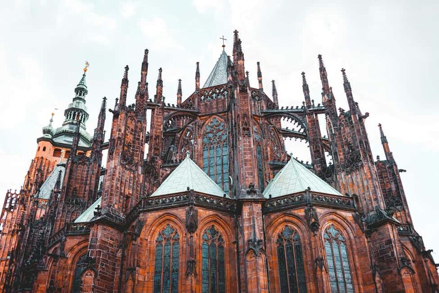 Prague Castle St. Vitus Cathedral, Royal Palace, St. George's Basilica - Meeting Robert Procházka at the Pražský hrad tram stop