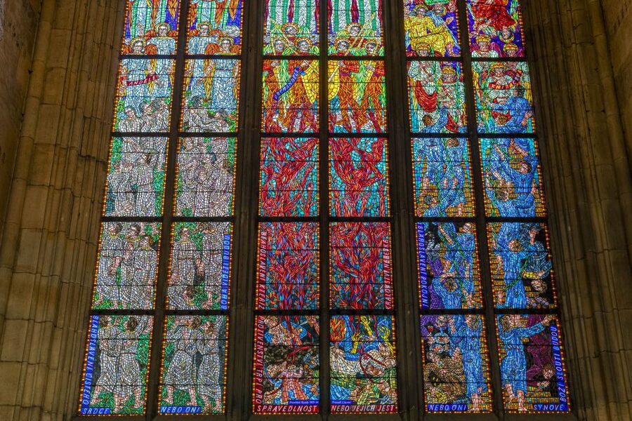 Prague: Castle Tour with Local Guide and Entry Ticket - Key points to know before booking