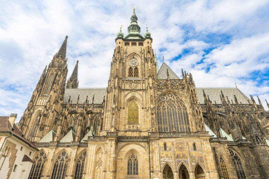 Prague: Castle Tour with Local Guide and Entry Ticket - Price and practical value at $61