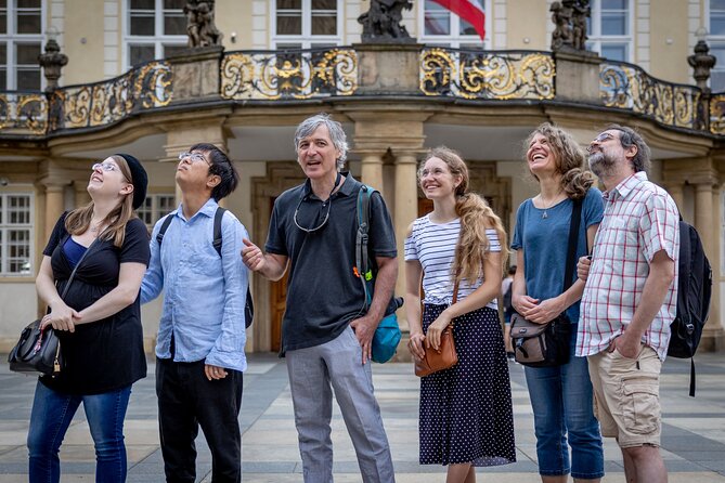 Prague Castle Walking Tour - Why Prague Castle works best with a guide