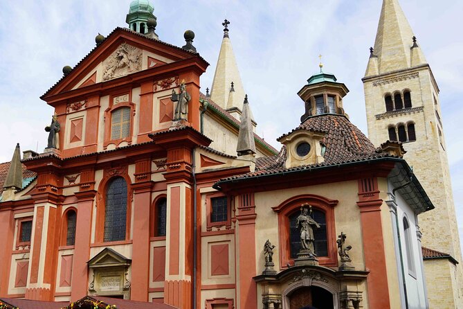 Prague Castle Walking Tour (Tip-based tour) - St. Vitus Cathedral: Start with Prague’s Great Landmark